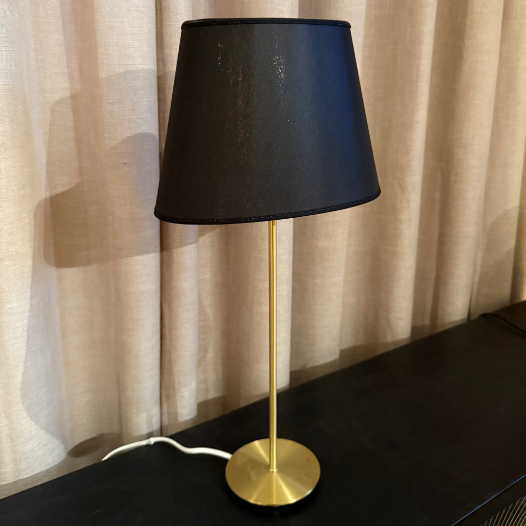 Lampfot Line Guld med Skärm Chintz Oval Svart/Guld H58 cm