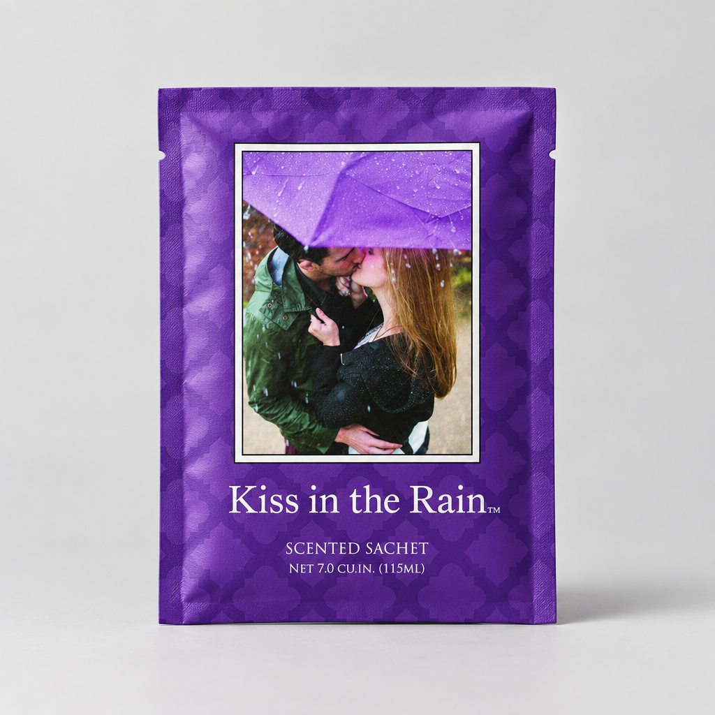 DOFTPÅSE BRIDGEWATER-KISS IN THE RAIN