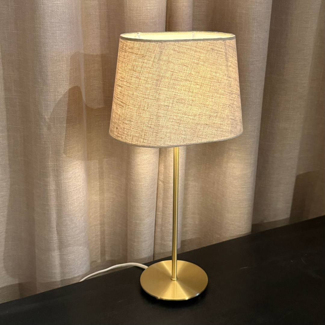 Lampfot Line guld med skärm Oval Natur H45 cm
