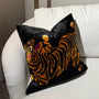 Kuddfodral silkessammet Les Ottomans Tiger