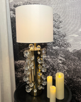 Lampa Atom i guld och akryl